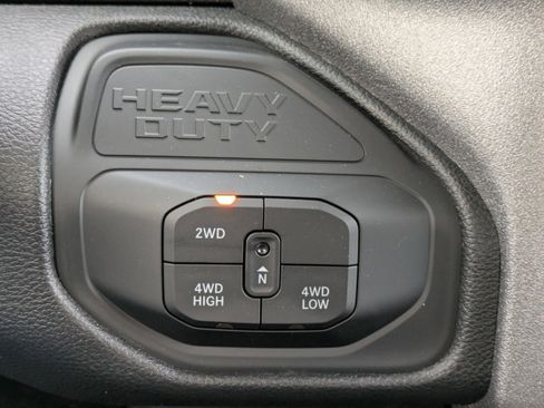 New 2026 RAM 2500 Tradesman AWD/4WD image 23