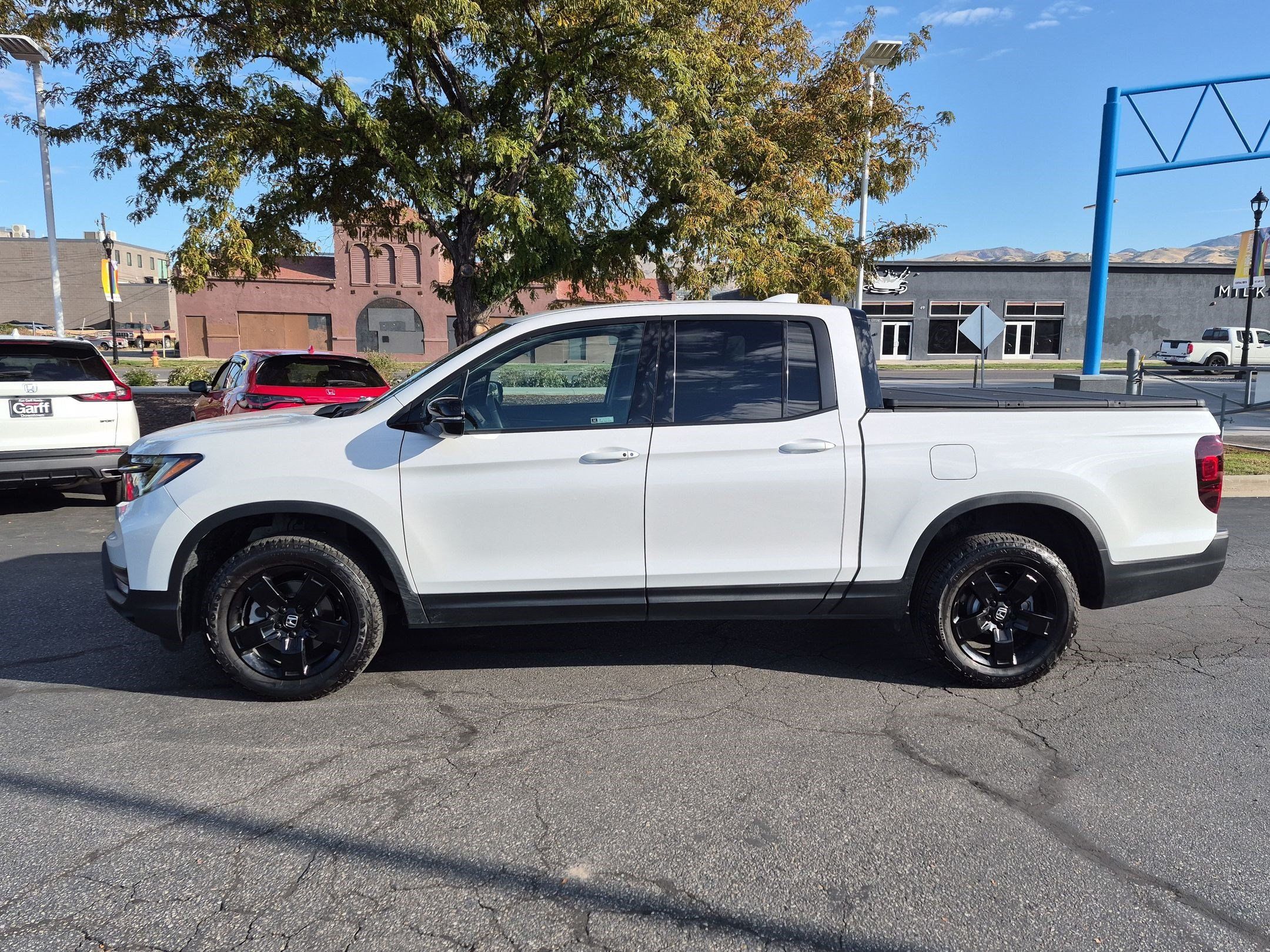 Certified 2024 Honda Ridgeline Black Edition image 9