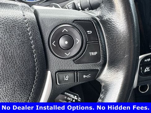 Used 2019 Toyota Corolla XSE FWD image 23