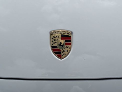 Used 2020 Porsche Cayenne Turbo image 10