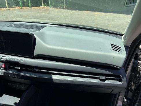 Used 2025 Kia K4 FWD image 34