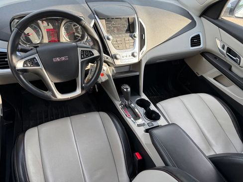 Used 2017 GMC Terrain SLT w/ Open Road Package AWD/4WD image 6