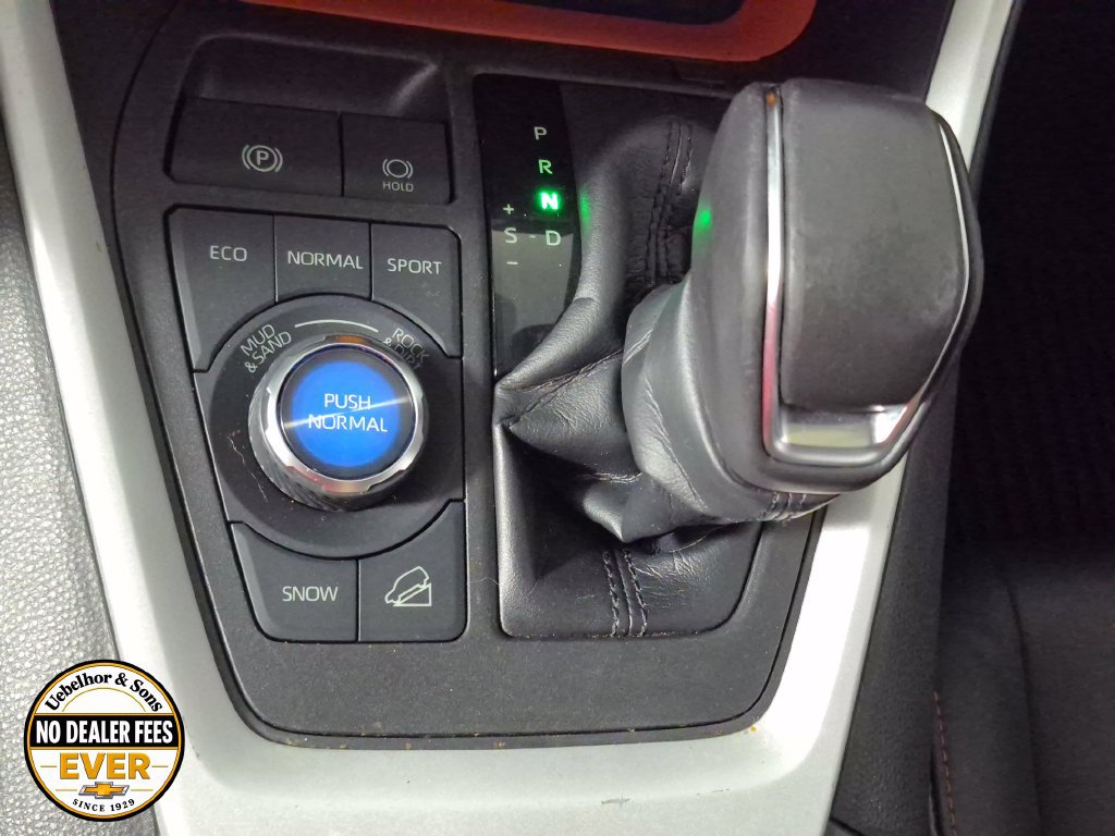 Used 2022 Toyota RAV4 Adventure AWD/4WD image 19
