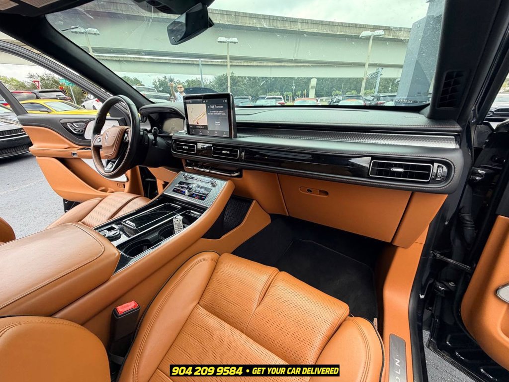 Used 2020 Lincoln Aviator Black Label w/ Dynamic Handling Package AWD/4WD image 38