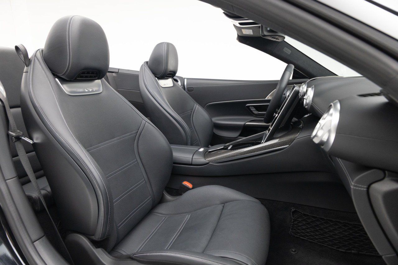 Used 2022 Mercedes-Benz SL 63 AMG 4MATIC w/ AMG Aerodynamic Package image 4