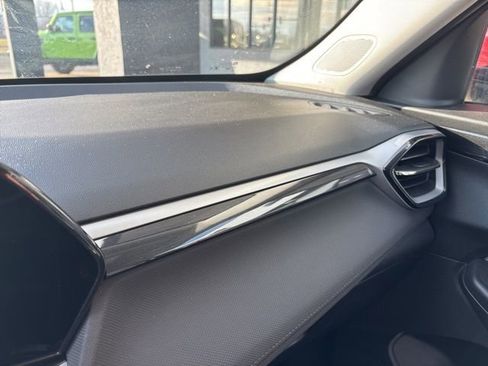 Used 2025 Chevrolet TrailBlazer LT image 25