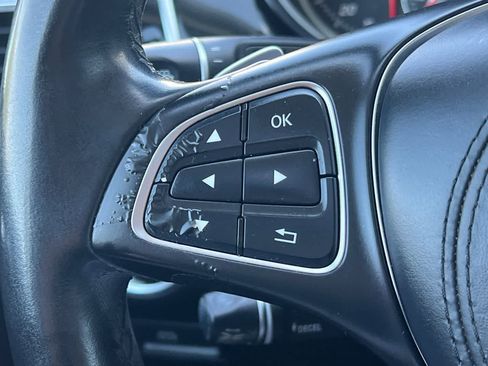 Used 2018 Mercedes-Benz GLS 550 4MATIC image 33