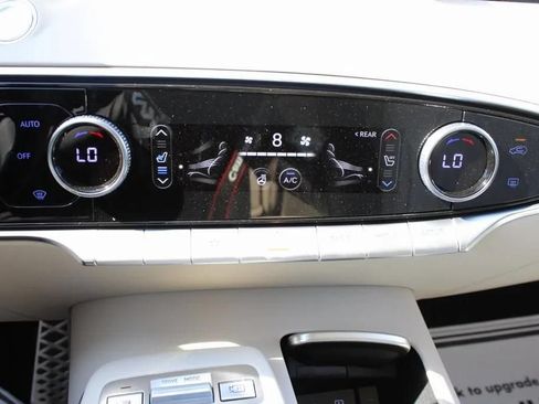 Used 2025 Genesis GV70 3.5T Sport w/ Sport Prestige Package AWD/4WD image 9
