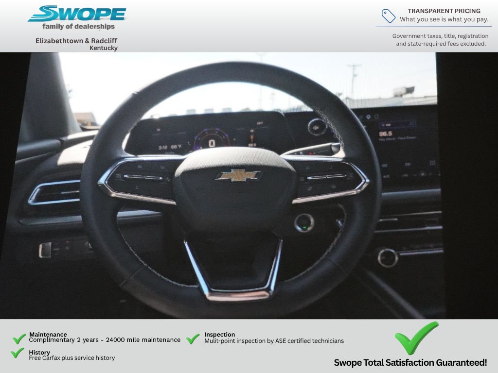 Used 2025 Chevrolet Traverse LT FWD image 17
