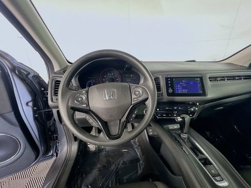 Used 2022 Honda HR-V EX image 14