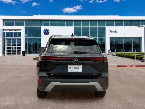 New 2026 Volkswagen Tiguan SE AWD/4WD image 6