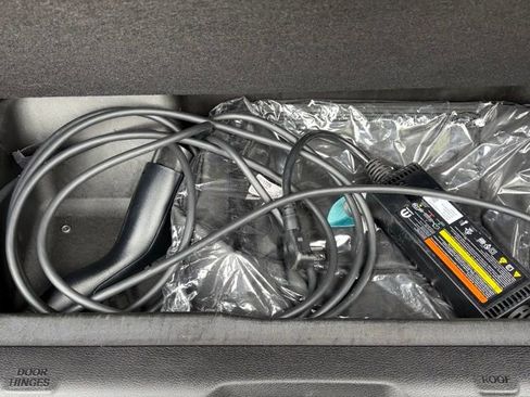 Used 2023 Jeep Wrangler Unlimited Rubicon 4xe w/ Steel Bumper Group image 22