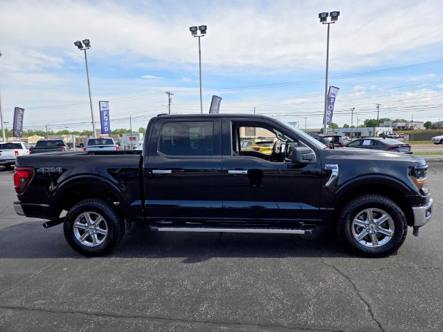 Used 2025 Ford F150 XLT w/ Equipment Group 301A Standard AWD/4WD image 9