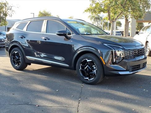 Used 2026 Kia Sportage EX image 7