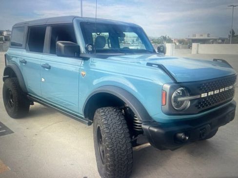 Used 2022 Ford Bronco Badlands AWD/4WD image 3