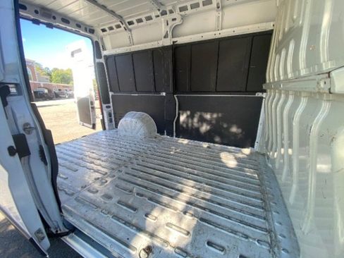 Used 2018 RAM ProMaster 2500 image 16