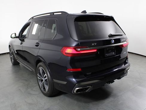 Used 2021 BMW X7 M50i AWD/4WD image 3