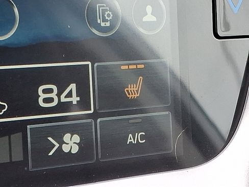 Certified 2025 Subaru Outback Onyx Edition image 23