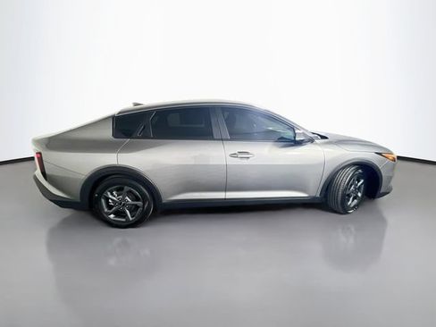 Used 2026 Kia K4 FWD image 9