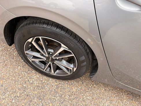 Used 2023 Kia Forte LXS FWD image 19