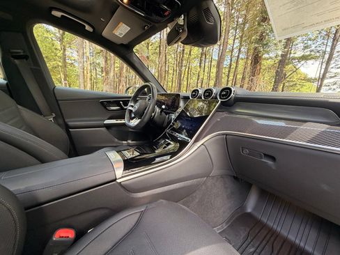Certified 2026 Mercedes-Benz GLC 43 AMG 4MATIC image 19