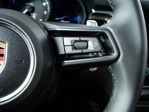 New 2026 Porsche Macan AWD/4WD image 12