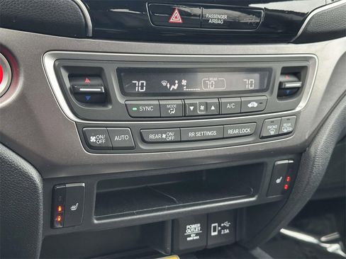 Certified 2022 Honda Pilot Special Edition image 28