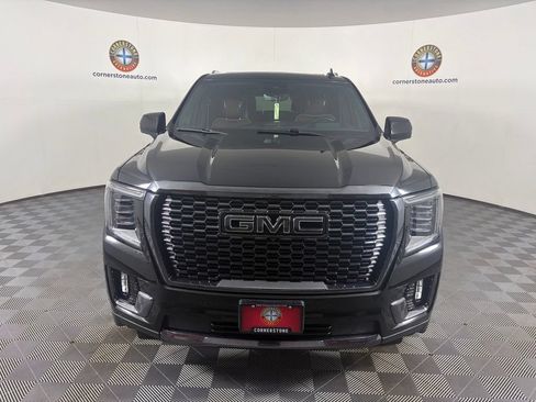 Used 2024 GMC Yukon Denali Ultimate AWD/4WD image 15