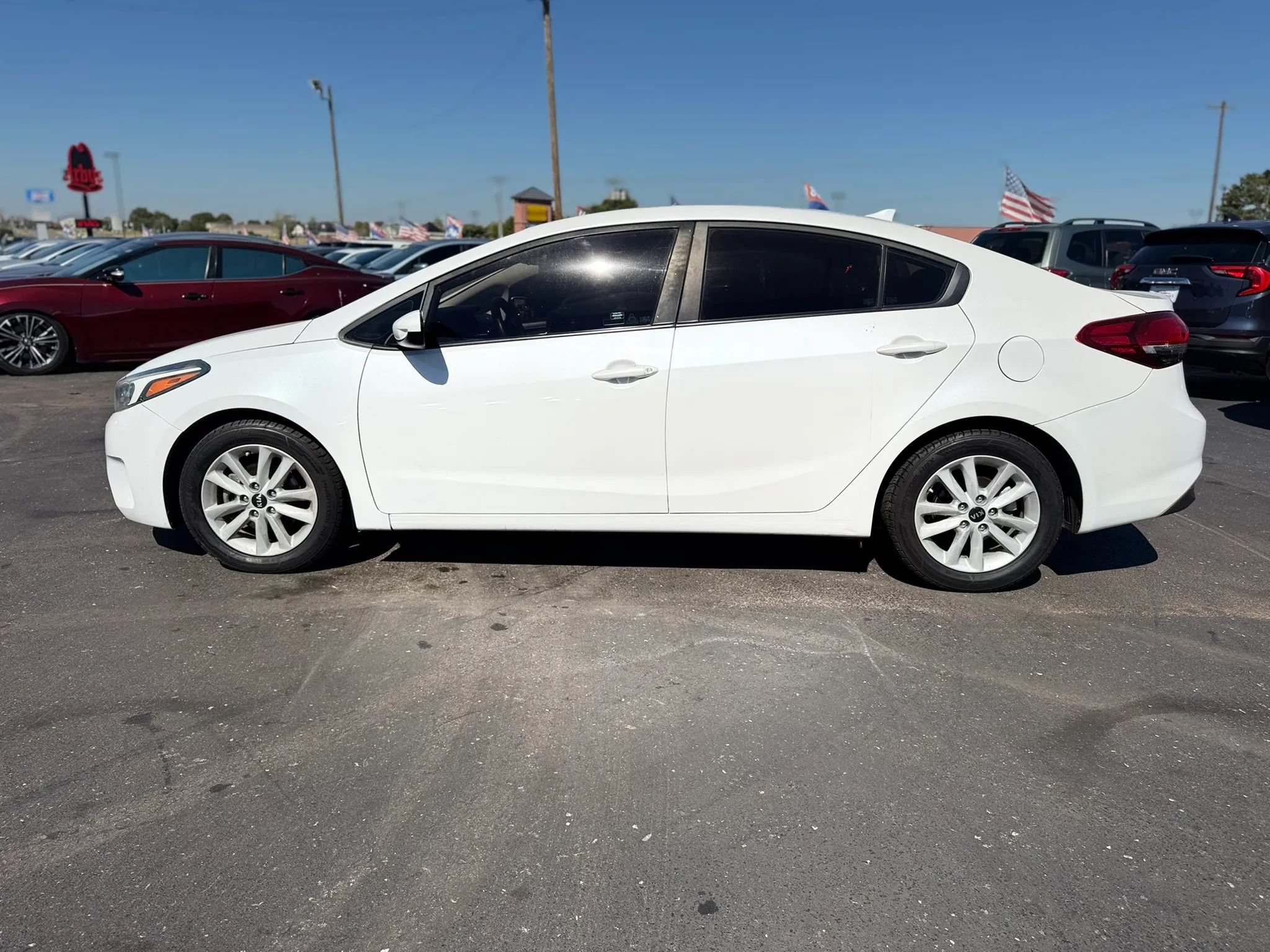 Used 2017 Kia Forte LX w/ LX Popular Package FWD image 6