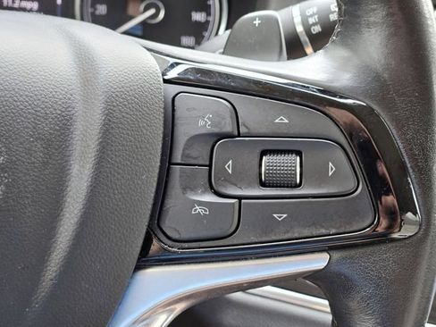 Used 2023 Buick Enclave Essence FWD image 18