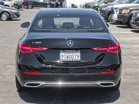 Used 2025 Mercedes-Benz C 300 Sedan image 8