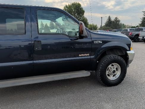 Used 2004 Ford F250 Lariat AWD/4WD image 9