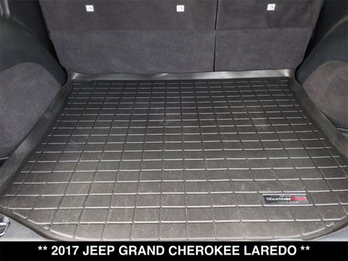 Used 2017 Jeep Grand Cherokee Laredo w/ Quick Order Package 23E image 25