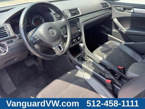 Used 2015 Volkswagen Passat 1.8T Limited Edition FWD image 8