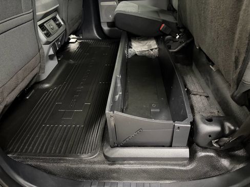 Used 2023 Ford F250 XLT w/ XLT Premium Package AWD/4WD image 40