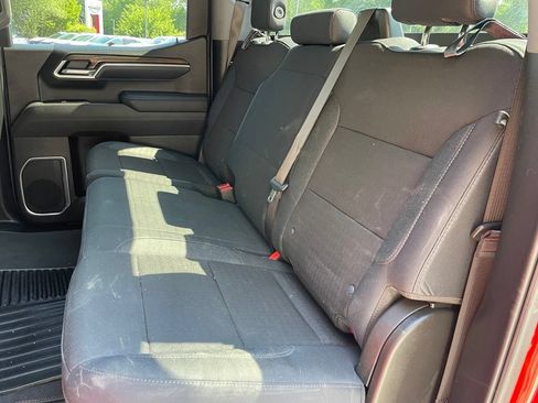 Used 2025 Chevrolet Silverado 1500 LT AWD/4WD image 8