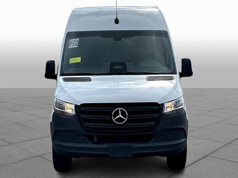 Certified 2025 Mercedes-Benz Sprinter 2500 image 4