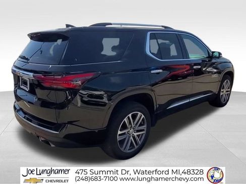 Certified 2023 Chevrolet Traverse High Country w/ LPO, Floor Liner Package AWD/4WD image 8