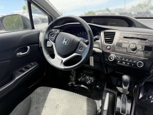 Used 2014 Honda Civic LX image 4