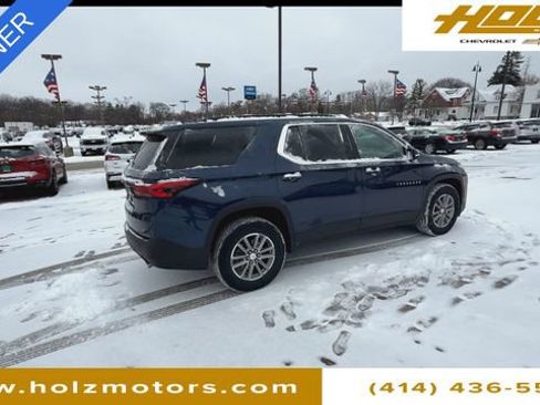 Certified 2023 Chevrolet Traverse LT image 2