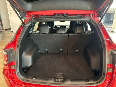Used 2025 Jeep Compass Limited image 31