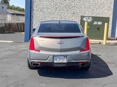 Used 2019 Cadillac XTS Luxury FWD image 3