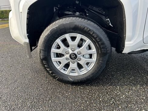 New 2026 Toyota Tacoma SR5 image 24