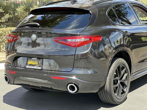 Used 2021 Alfa Romeo Stelvio Sprint w/ Nero Edizione RWD image 77