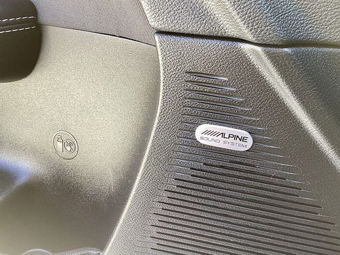 Used 2022 Dodge Challenger SRT Hellcat Redeye image 10