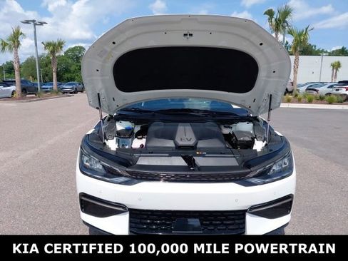 Certified 2024 Kia EV6 GT-Line AWD/4WD image 9