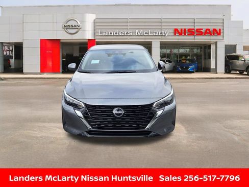 Used 2025 Nissan Sentra S FWD image 11