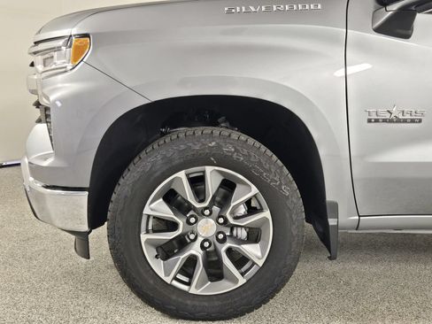 New 2026 Chevrolet Silverado 1500 LT w/ Texas Edition Plus RWD image 9