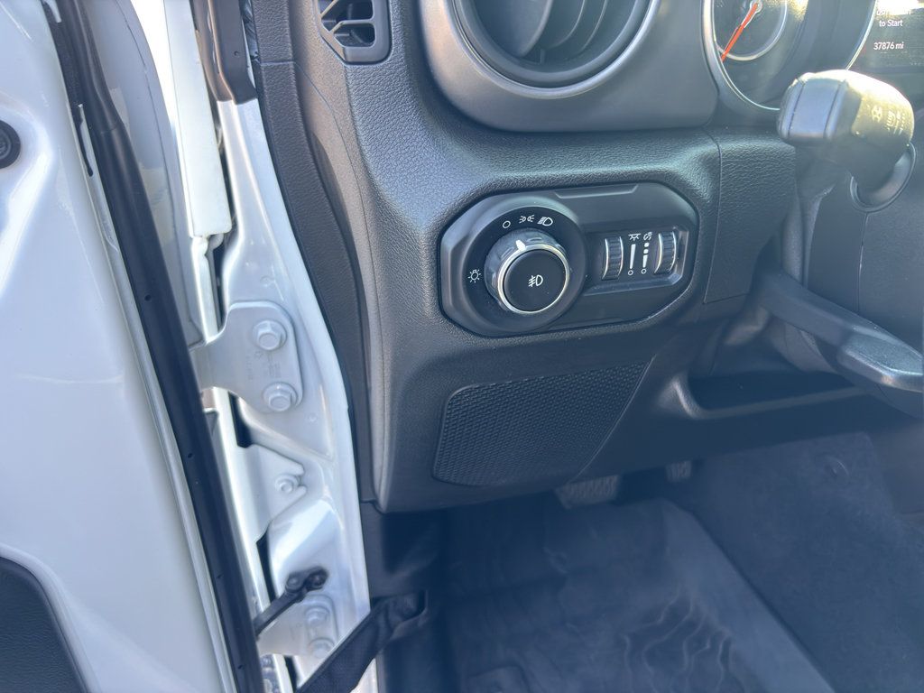 Used 2021 Jeep Wrangler Unlimited Sport AWD/4WD image 15