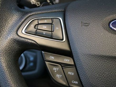 Used 2017 Ford Escape SE AWD/4WD image 21